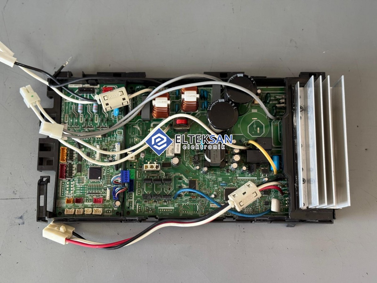 TOSHİBA MCC-1645 Klima Kartı Tamiri