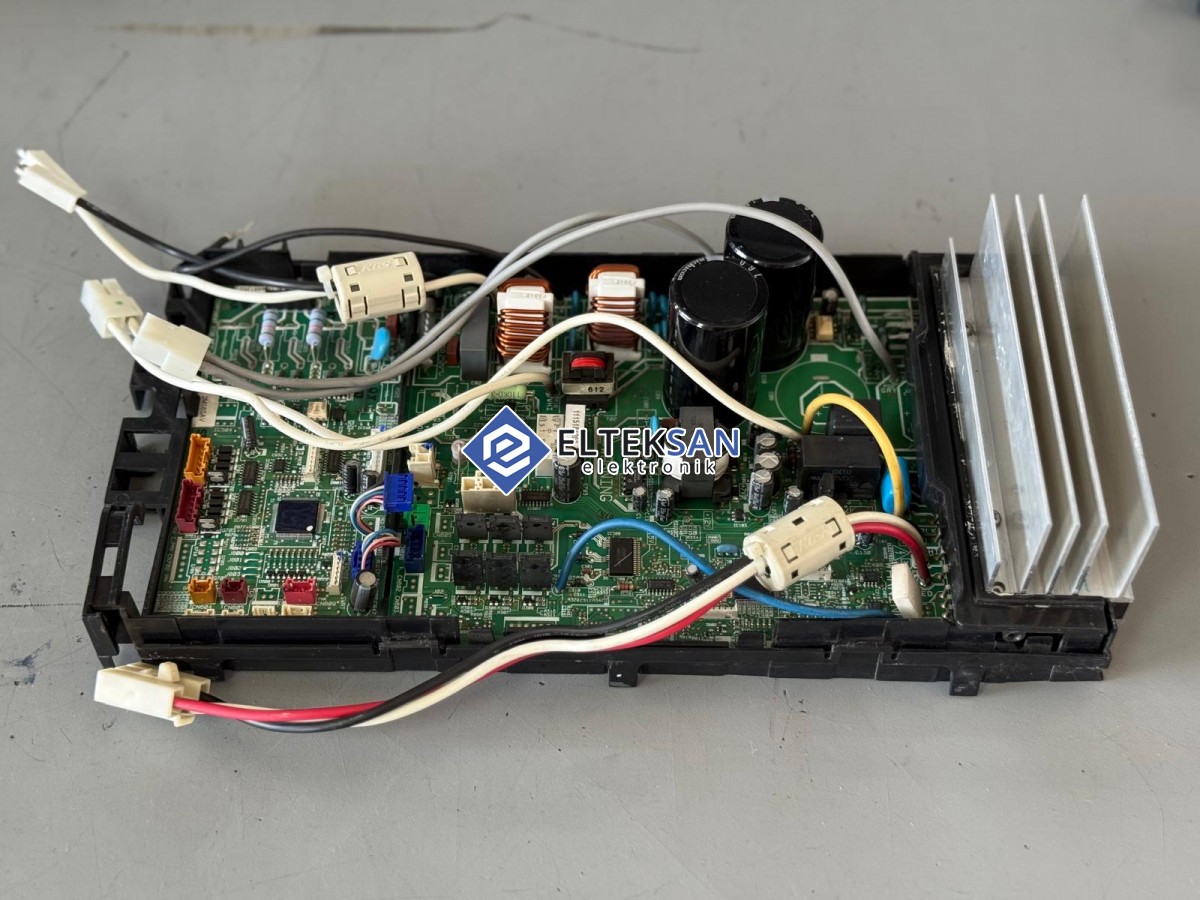 Elteksan -TOSHİBA MCC-1645 Klima Kartı Tamiri