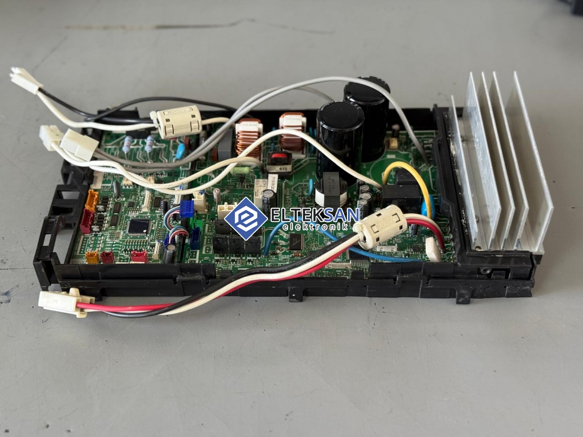 Elteksan -TOSHİBA MCC-1645 Klima Kartı Tamiri